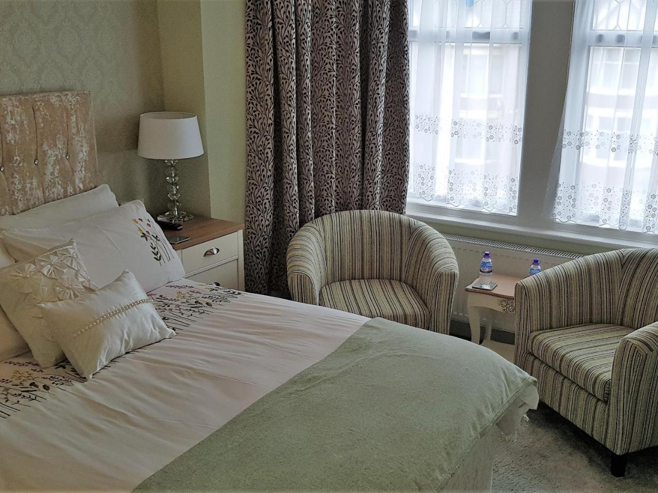 Bed and Breakfast Courtneys Of Gynn Square Blackpool Zimmer foto